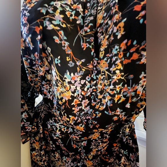 Silky Black Floral Dress, Lace Detail, On/Off Shoulder, 3/4 Sleeves, Sz Med, EUC - Picture 11 of 12